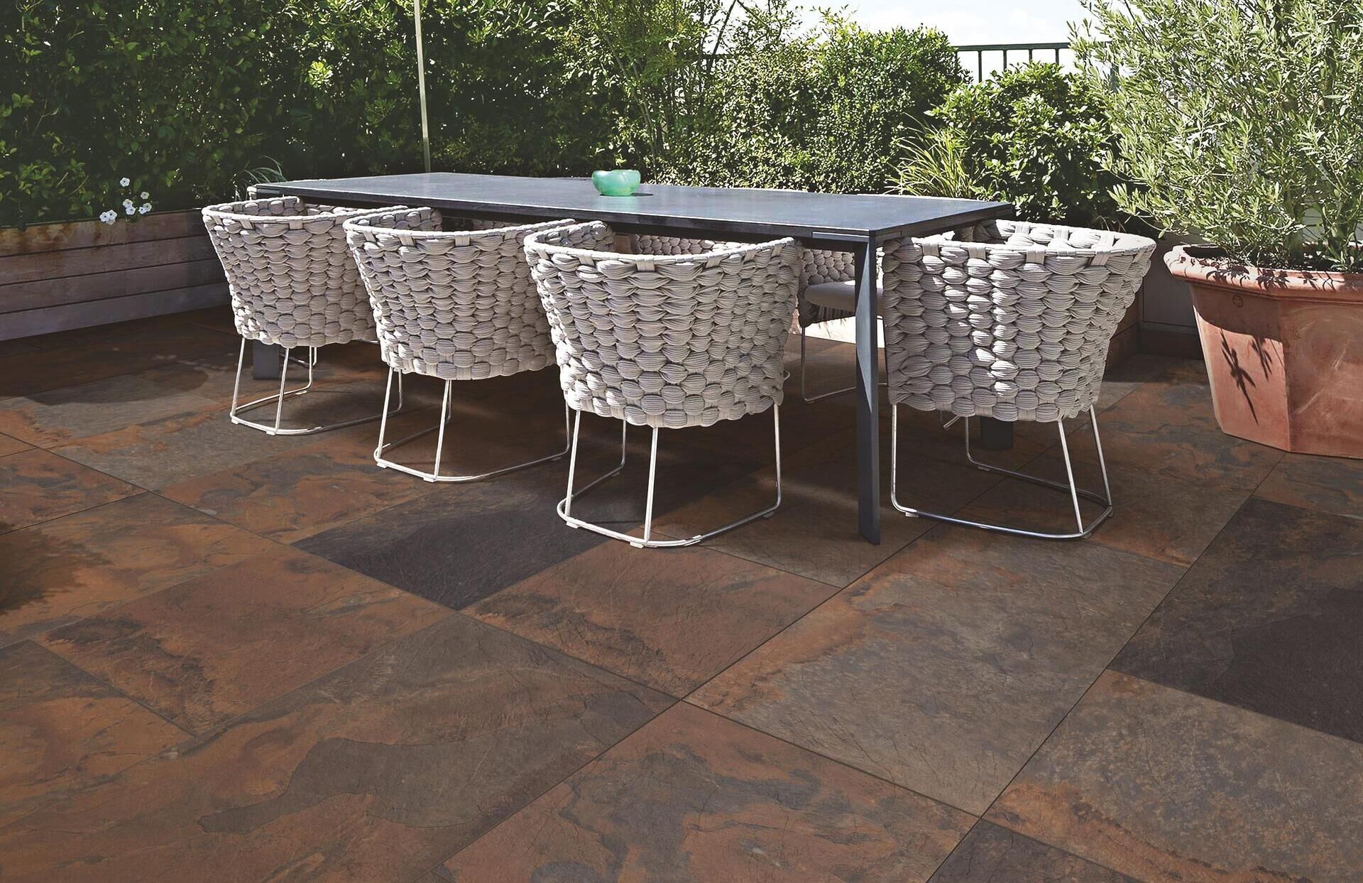 tiles-1478504_1920 (1)